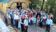 In Butin village, first divine services are held in a temporary UOC temple (PHOTO)