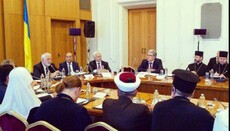 Members of the European Parliament discuss with schismatics the inadmissibility of discrimination