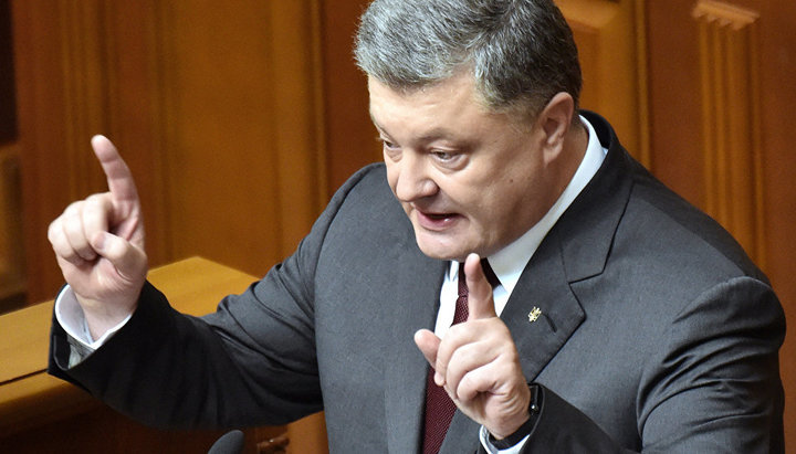 Poroshenko persistently asked the deputies to intervene in the affairs of the church and support the draft resolution