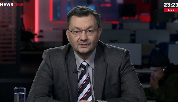 Viacheslav Pikhovshek on the air of the NewsOne channel