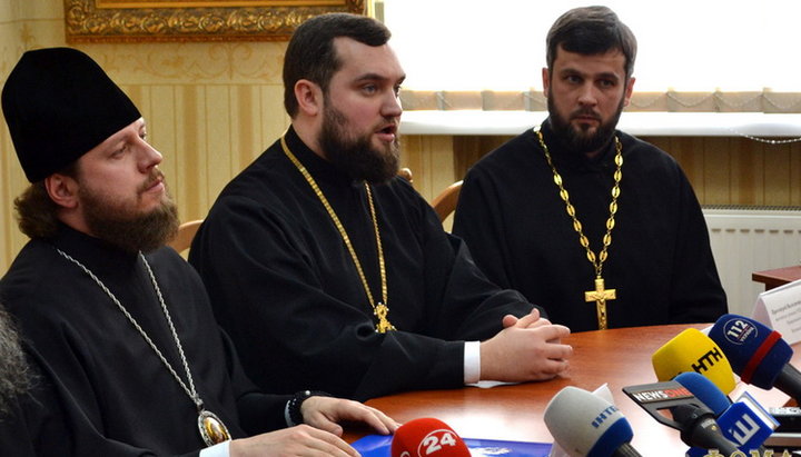 Volyn Eparchy rep: Scenarios for seizure of UOC temples is practised on us