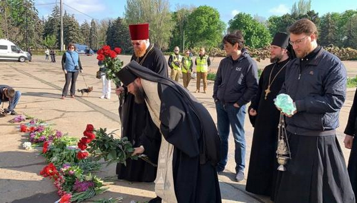 The clergy of the Odessa Eparchy committed requiem services at the sites of mass death of Odessa citizens