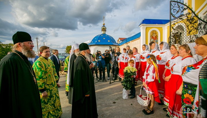 The Primate of the UOC visited the monastery in Marinovka. Photo:facebook.com