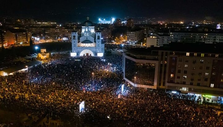 70 thousand people took to the streets of Podgorica. Photo:mitropolija.com