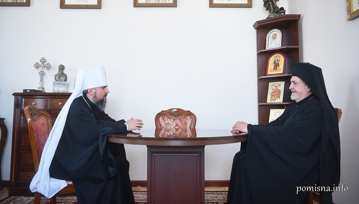 Head of the OCU Epiphany and the Phanar representative, Metropolitan Emmanuel (Adamakis). Photo: www.pomisna.info