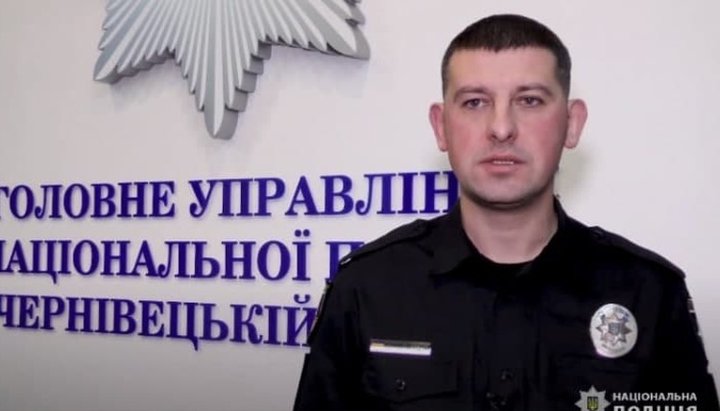 Svyatoslav Kishlar, Head of the Department of Preventive Activities of the General Directorate for the National Police in the Chernivtsi Region. Photo: a video screenshot from the YouTube-channel “Chernivtsi Region Police”.