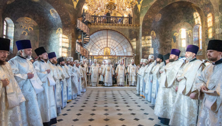 The Primate of the UOC leading the services of the Baptism of the Lord at the Kyiv-Pechersk Lavra. Photo: news.church.ua