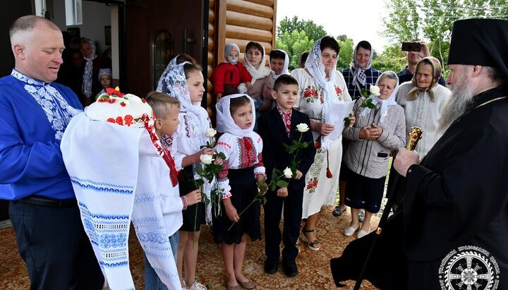 Archbishop Nathanael consecrated a church in vlg. Zvyniache of the Volyn region. Photo: pravoslavna.volyn.ua