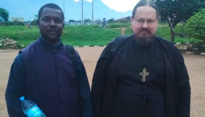 Father Ambrose and Father Georgy. Photo: Fr Georgy Maksimov’s TG channel