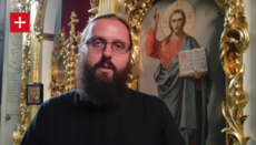 Community of raided Kyiv temple praying in church of Bortnychi Monastery