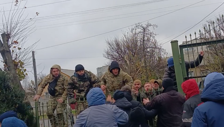 An attack on the UOC convent in Cherkasy. Photo: UOJ