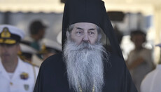 Piraeus Metropolitan excommunicates politicians who supported gay marriage