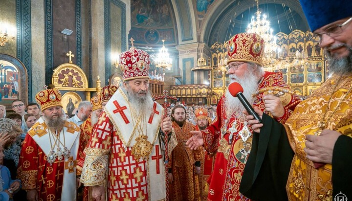 His Beatitude Metropolitan Onufriy and His Beatitude Metropolitan Tikhon. Photo by UOC