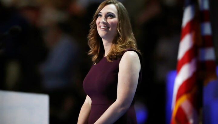 Sarah McBride on stage at the Democratic National Convention in Philadelphia. Photo: www.vox.com