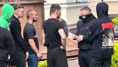 Eyewitnesses Claim OCU Paid Militants to Seize Cathedral in Chernivtsi
