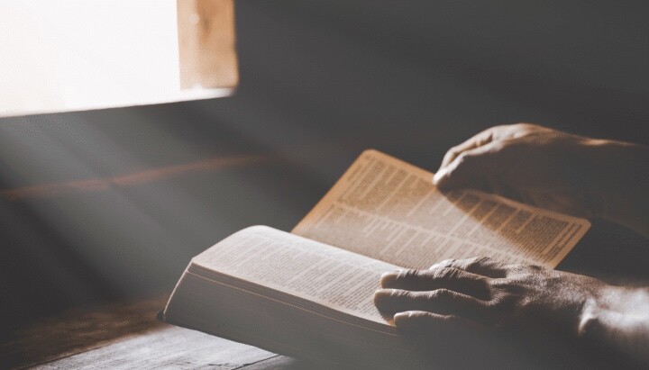 New Study Links Weekly Bible Reading to Lower Anxiety, Greater Hope