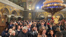 Massive Crowds Mark Feast of St. Andrew in Greece
