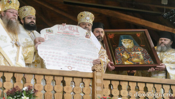 The local canonization of St. Arsenie (Boca) of Prislop. Photo: doxologia.ro