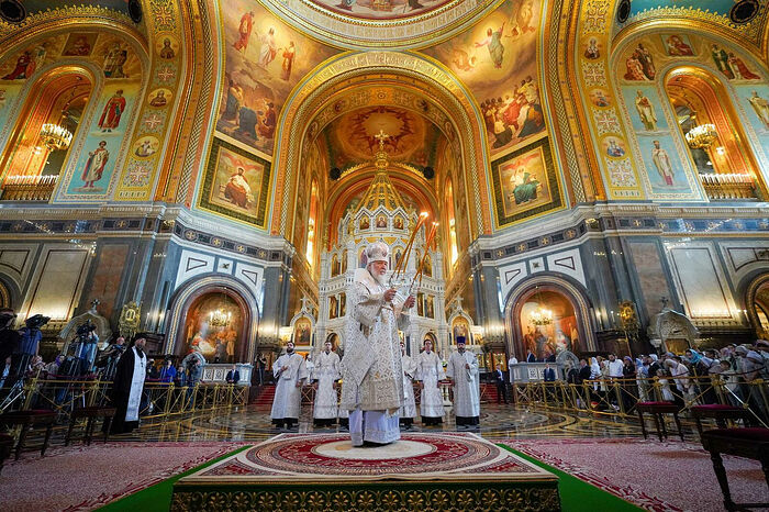 Pat. Kirill officiates at Christ the Savior Cathedral