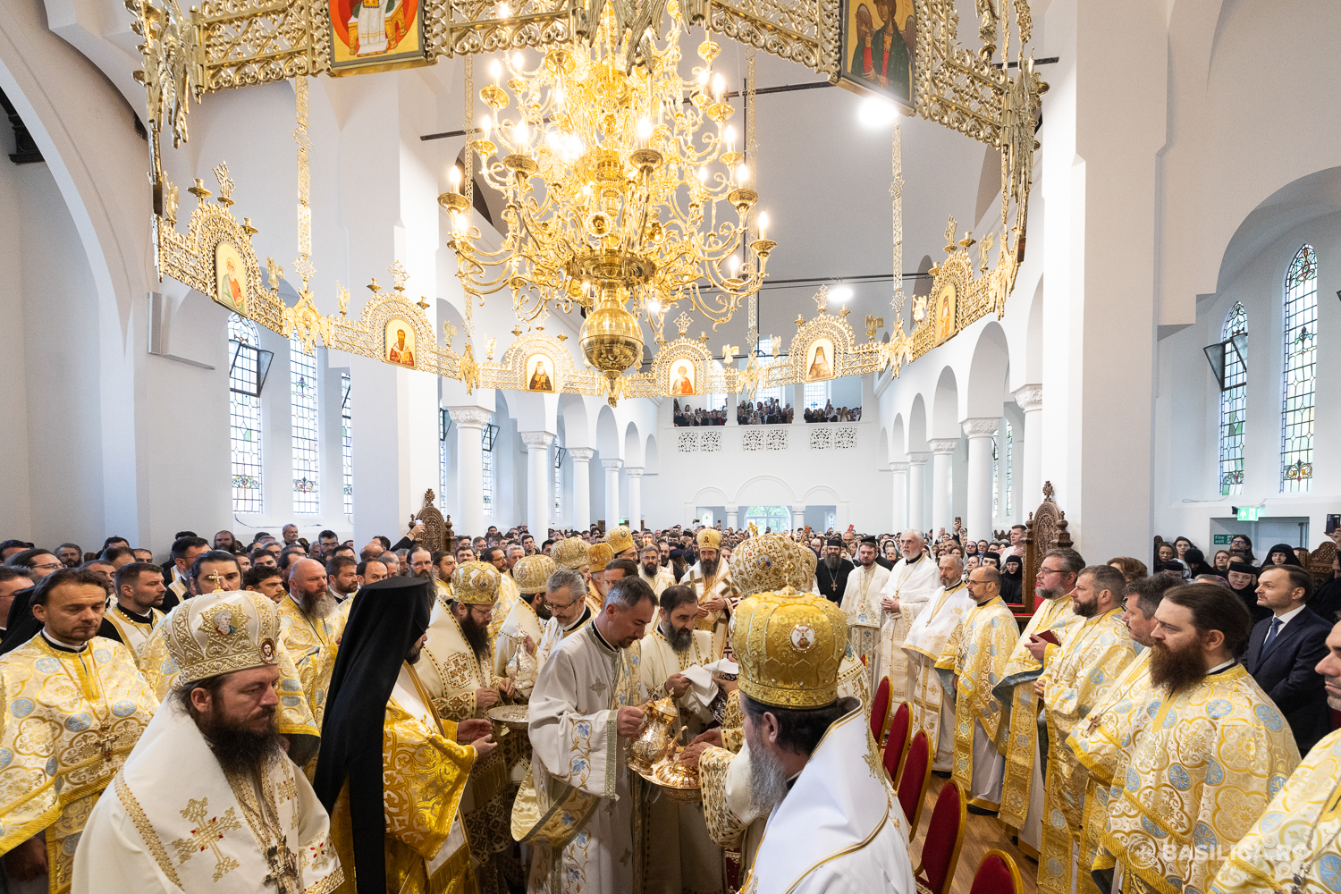 Archbishop Atanasie Enthroned as First Romanian Orthodox Bishop in the UK - photo 1