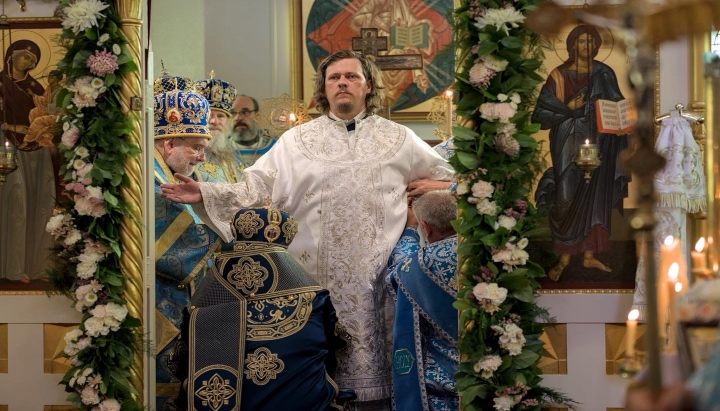 8.18.25 OCA Consecration 2.jpg (169 KB)